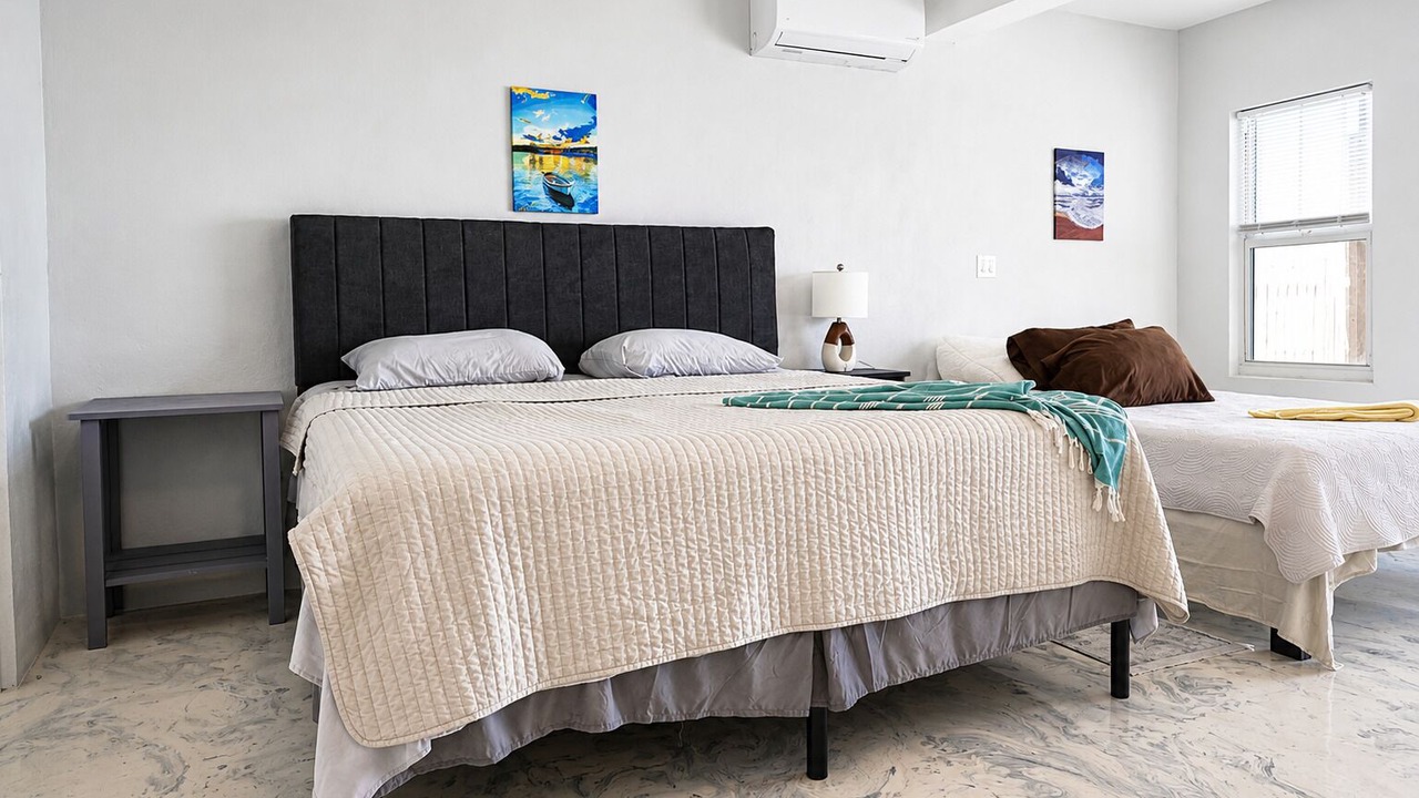 Photo of Bedroom in Estate East Street