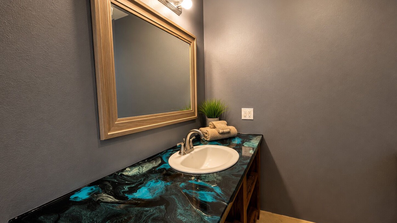 Photo of Bathroom in Estate East Street