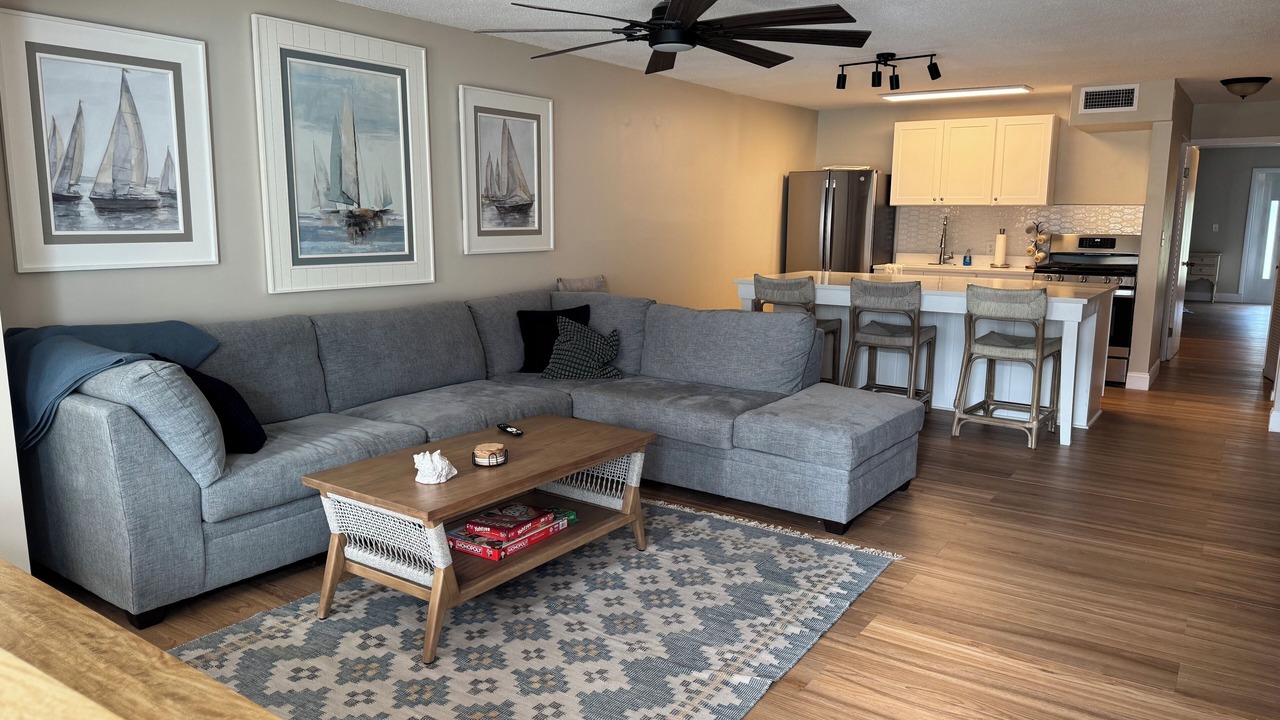 Photo of Livingroom in Red Hook