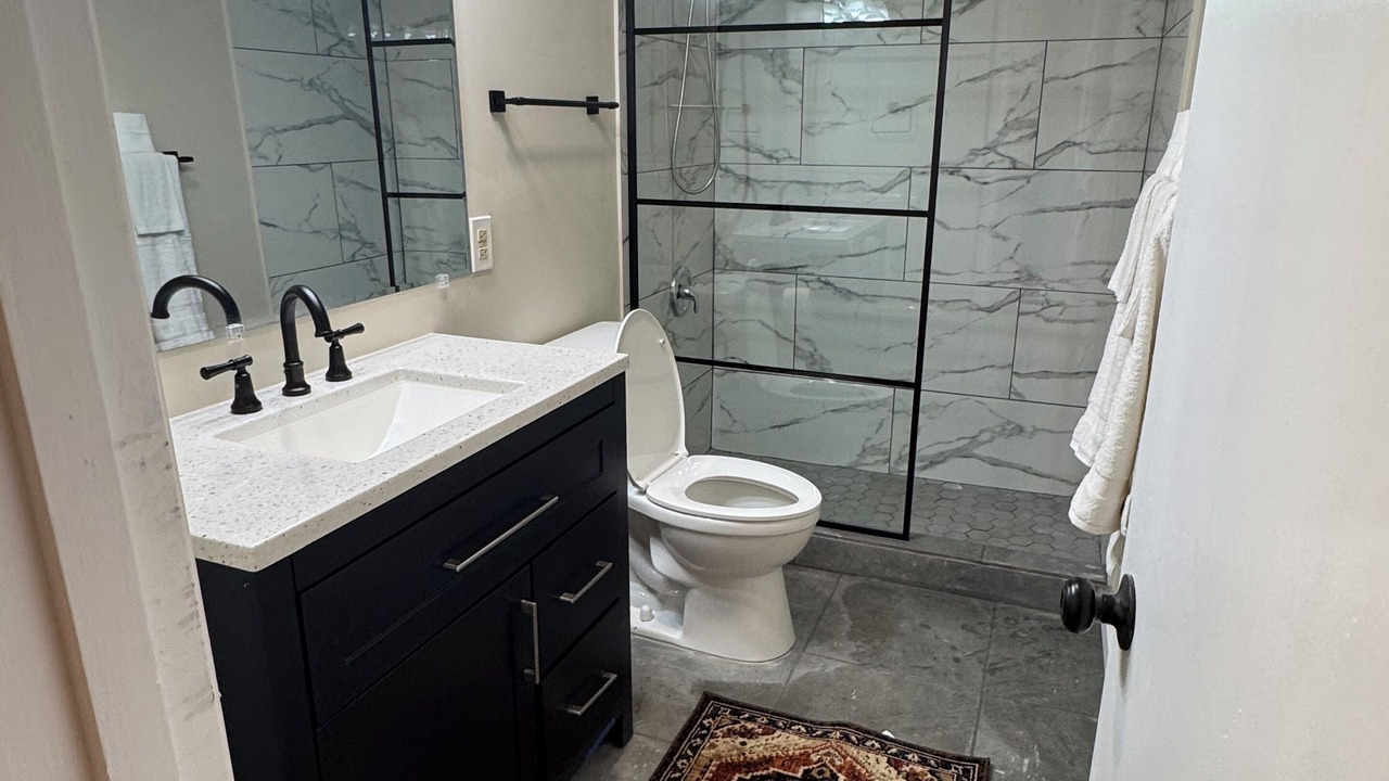 Photo of Bathroom in Red Hook