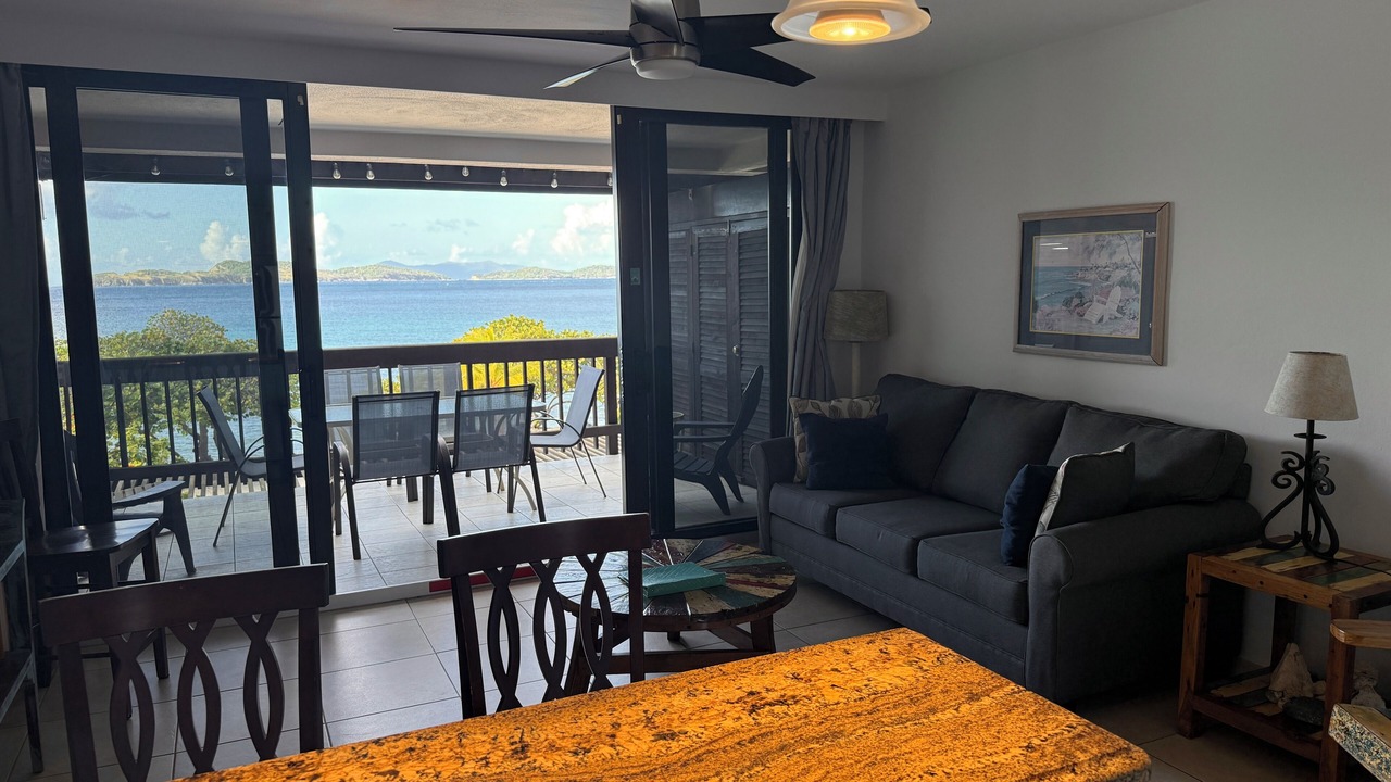 Photo of Livingroom in Red Hook