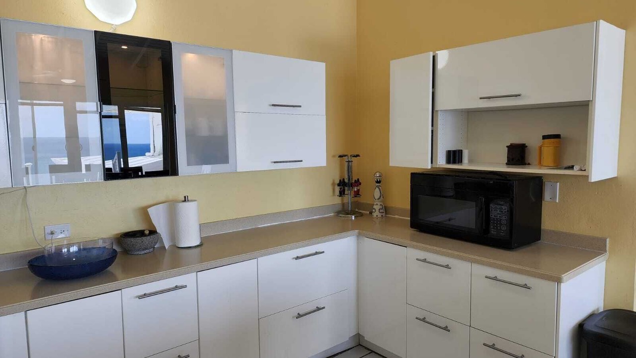 Photo of Kitchen in Estate Frenchman Bay