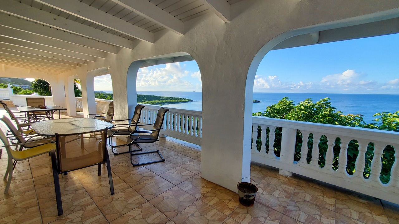 Photo of Outdoor in Estate Frenchman Bay