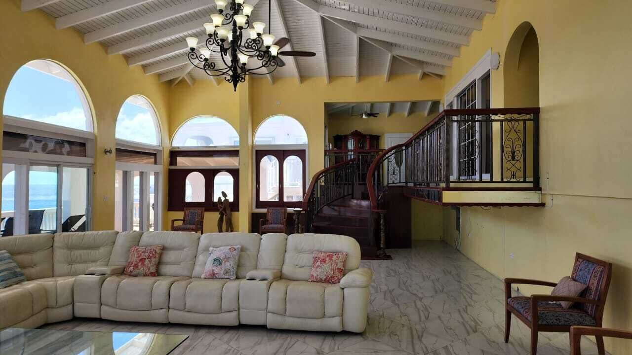Photo of Bedroom in Estate Frenchman Bay