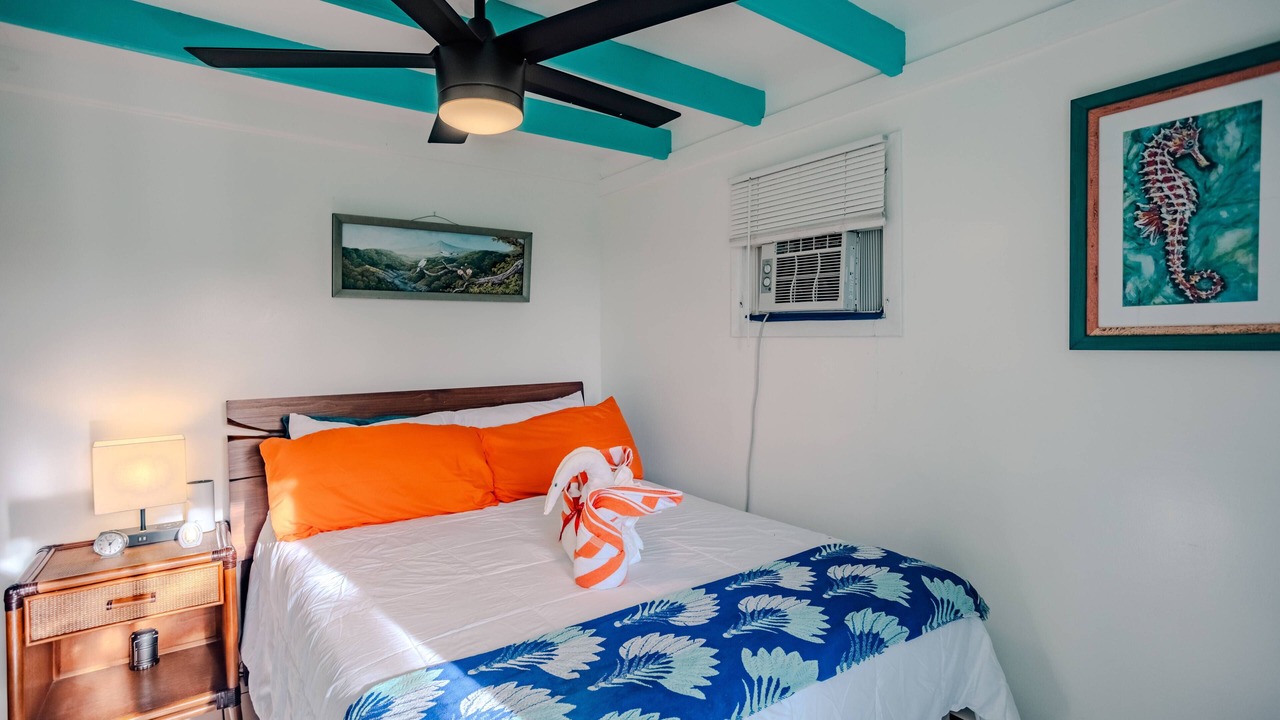 Photo of Bedroom in Estate Frenchman Bay