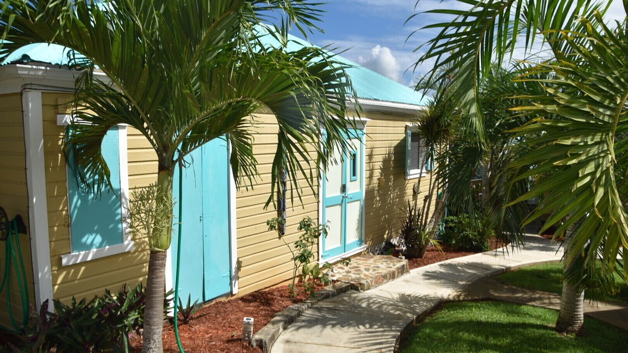 Photo of Bedroom in Estate Frenchman Bay