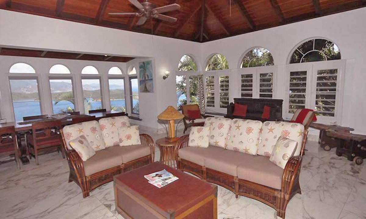 Photo of Bedroom in Estate Calabash Boom
