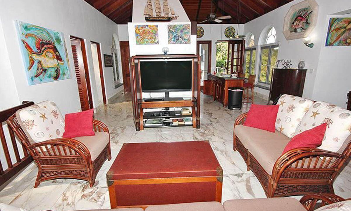 Photo of Bedroom in Estate Calabash Boom
