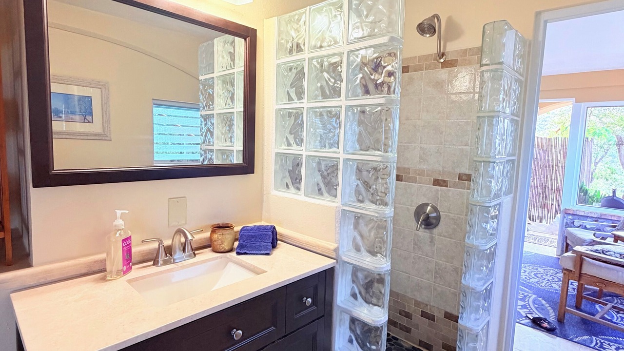 Photo of Bathroom in Estate Freemans Ground