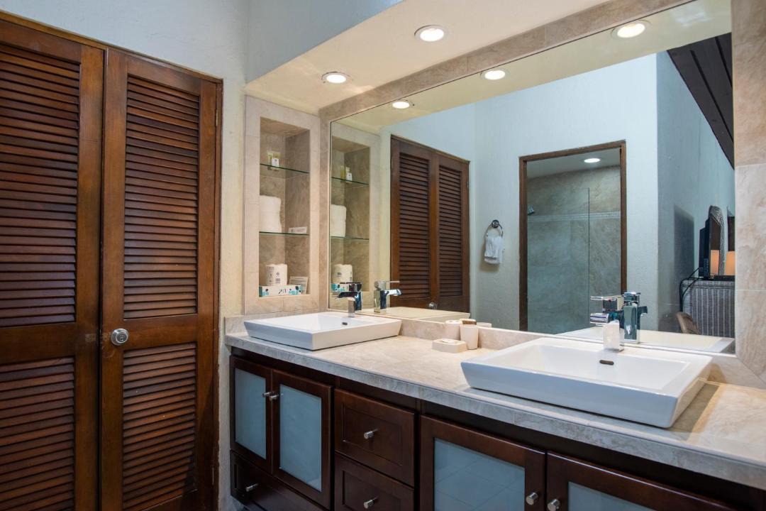 Photo of Bathroom in Frydendal