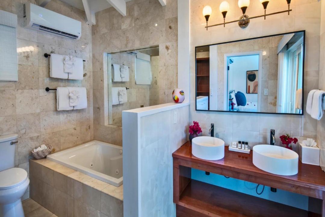 Photo of Bathroom in Estate Peterborg