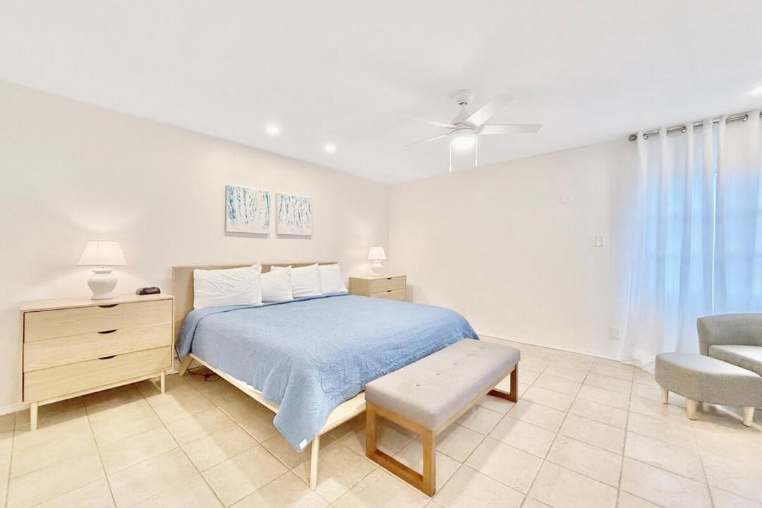 Photo of Bedroom in Red Hook