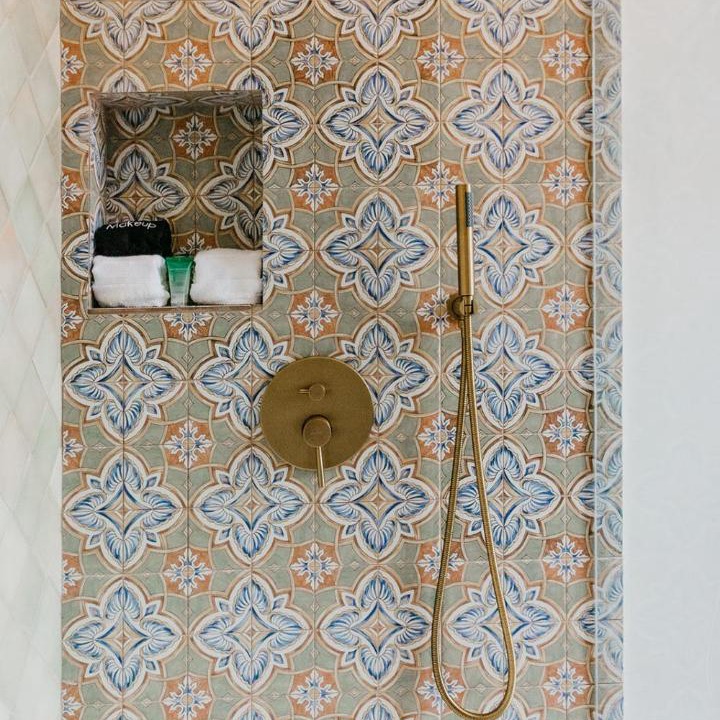 Photo of Bathroom in Estate Kings Quarter