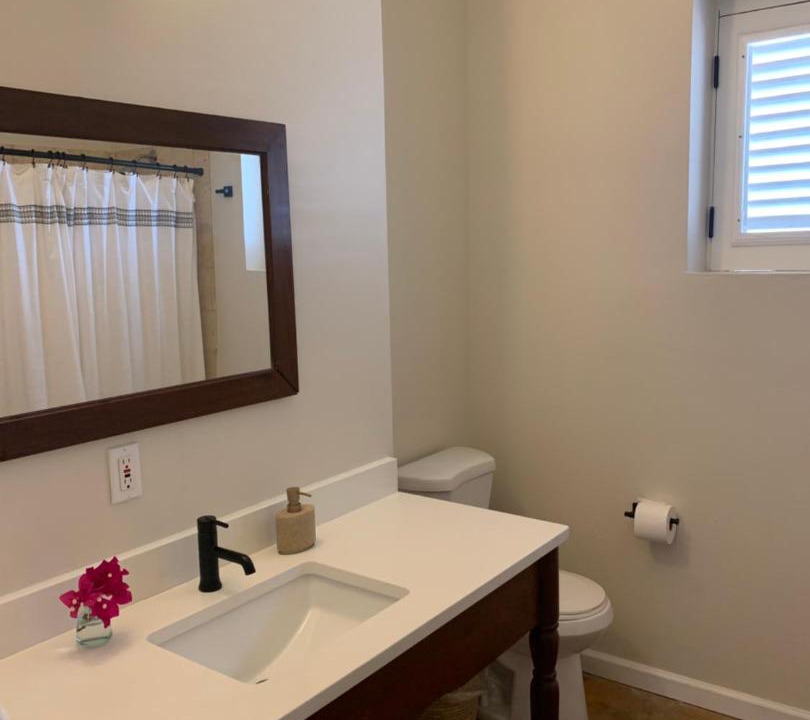 Photo of Bathroom in Estate Queens Quarter