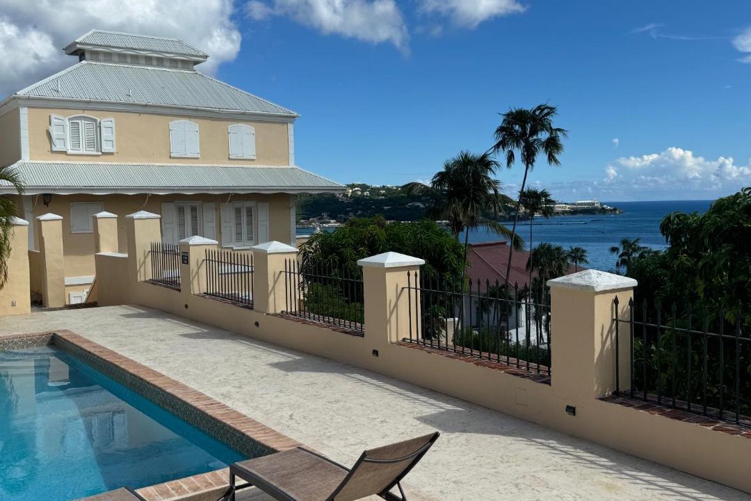 Photo of Patio Balcony in Estate Queens Quarter