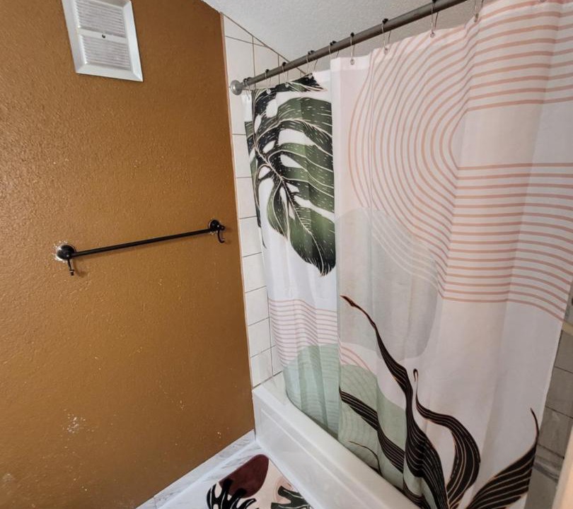 Photo of Bathroom in Estate Golden Rock