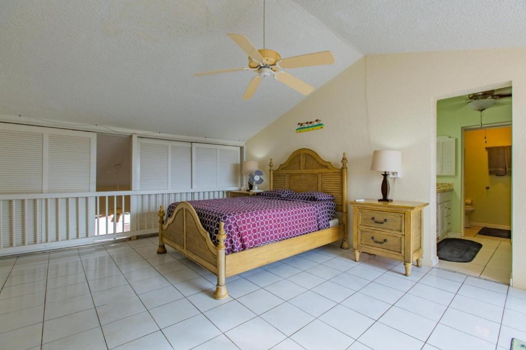 Photo of Bedroom in Estate Golden Rock
