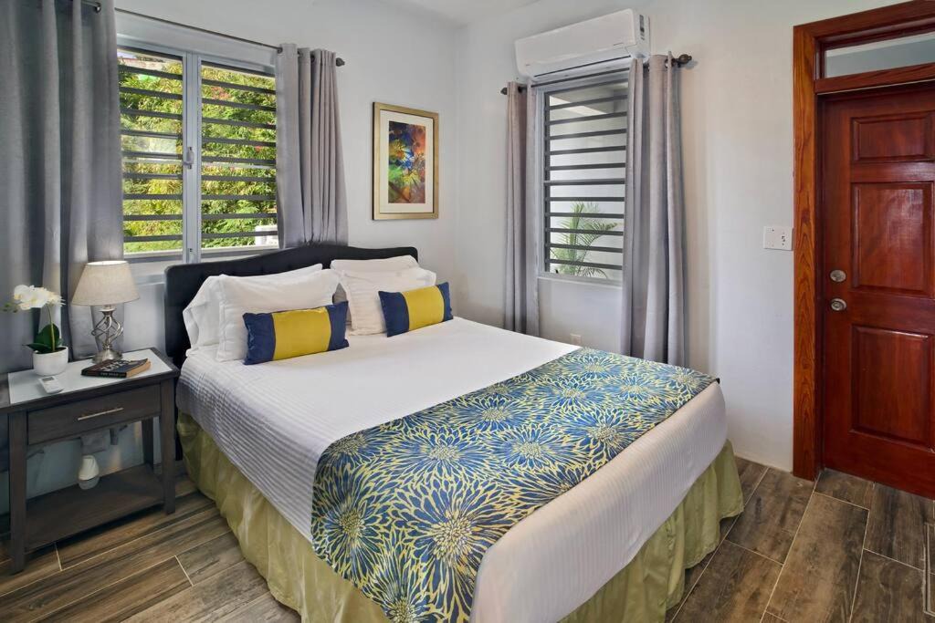 Photo of Bedroom in Anna's Retreat