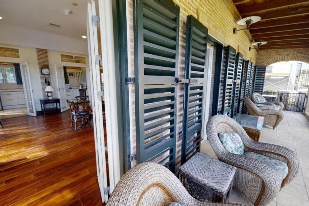 Photo of Patio Balcony in Estate East Street