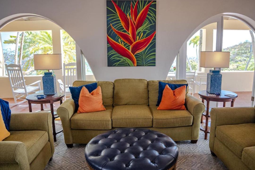 Photo of Livingroom in Estate Mount Pleasant East 2