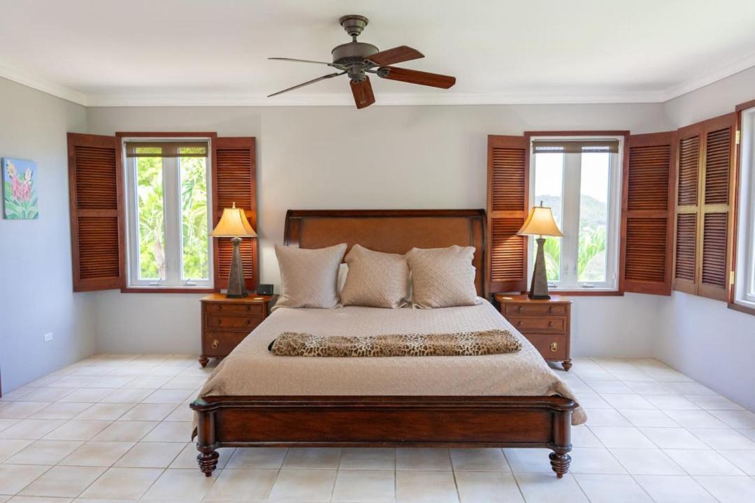 Photo of Bedroom in Estate Mount Pleasant East 2