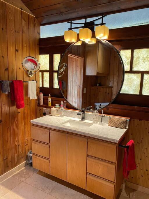 Photo of Bathroom in Estate Contant