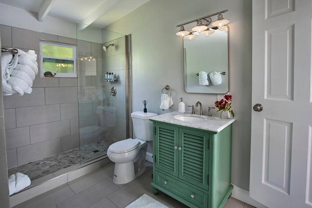 Photo of Bathroom in Estate Hull