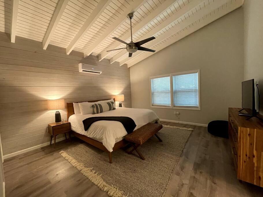 Photo of Bedroom in Estate Hull