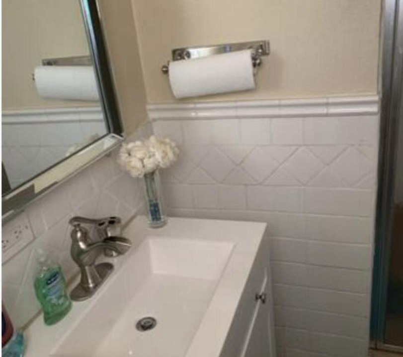 Photo of Bathroom in Grove Place