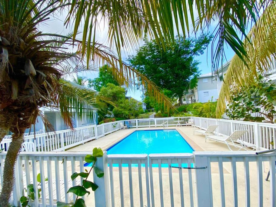 Photo of Patio Balcony in Estate Ruby
