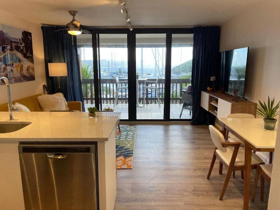 Photo of Livingroom in Red Hook