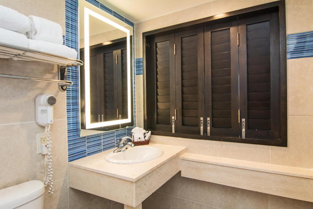 Photo of Bathroom in Estate Demarara