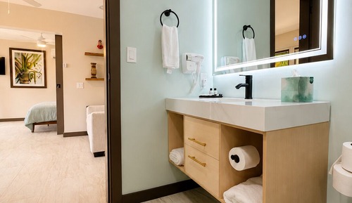 Suite, Ocean View