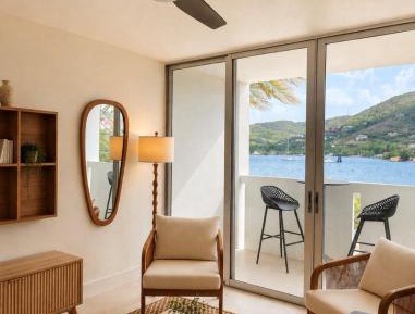 Harborview Fort One-Bedroom Suite