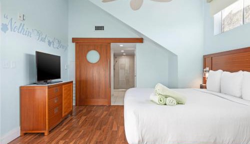 2 Bedroom Suite