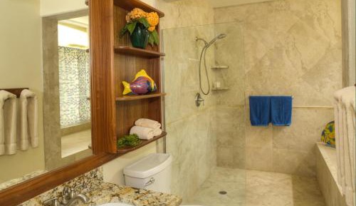 Ocean View Lower Suite 