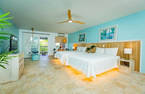 Testman Resort | Tamarind Reef Resort Spa & Marina