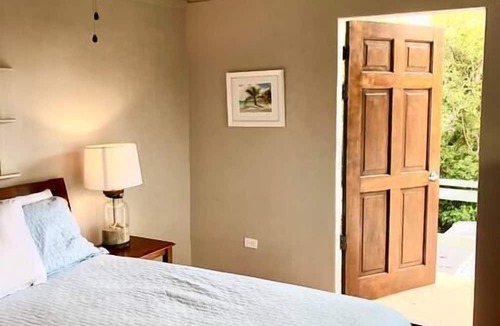 Estate Parcel of Gift and Regenback Villa | Mountain Breeze Cottage