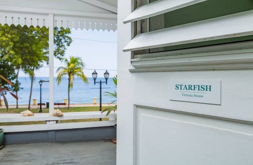 Frederiksted Southeast House | Victoria House