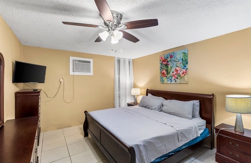 La Grande Princesse Condo | A Getaway To A Getaway 1 Bedroom Condo by RedAwning