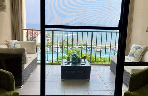 Red Hook Condo | Sapphire Beach Villa