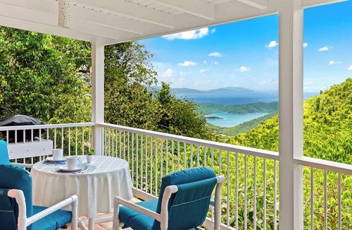 Estate Carolina Cottage | Sea Cottage - Charming and Romantic with a Stunning View