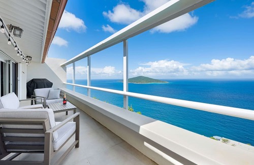 Estate Lovenlund Condo | Renovated - 2 Bed, Ocean views, Pool, Mahogany Run