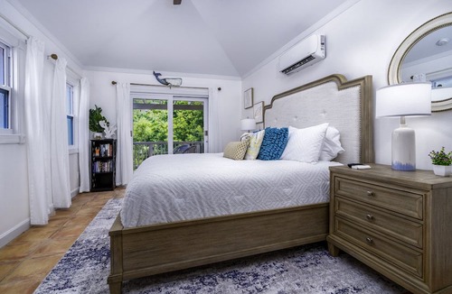 Caret Bay Villa | Serene Luxury at Whale Watch – Your Island Oasis