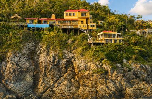 Estate Tabor and Harmony Villa | Spirit on the Water - Private, Infinity Pool, Ocean Front, 9 bedrooms