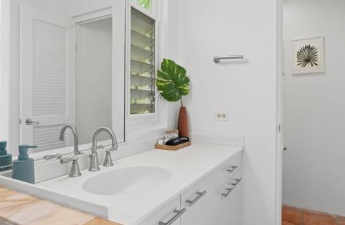 Estate Turner Hole Villa | Seaview Palms at Villa Madeleine