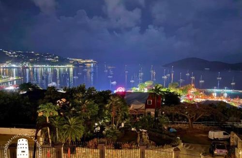 Estate Kings Quarter Hotel | Blackbeard's Castle Hotel