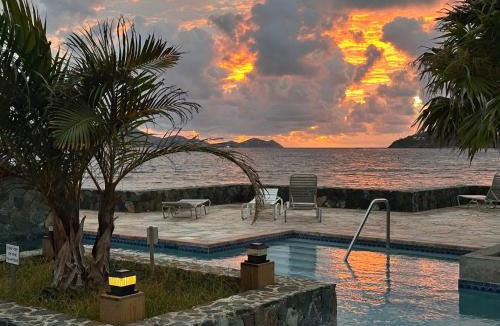 Cabes Point Resort | Sapphire Beach Resort and Marina