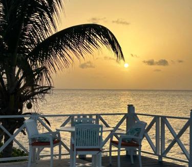 North Star Villa | North Star Villa Oceanfront Family-Retreat With Pool