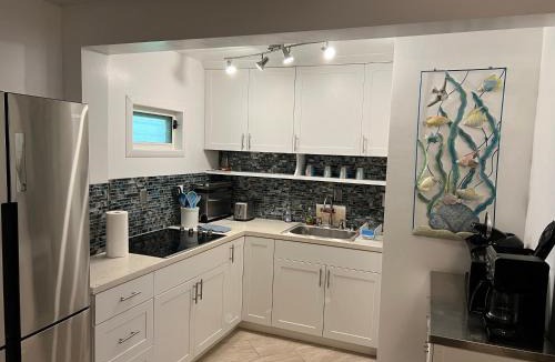 Red Hook Apartment | Sapphire Beach Villa Ocean and Marina View